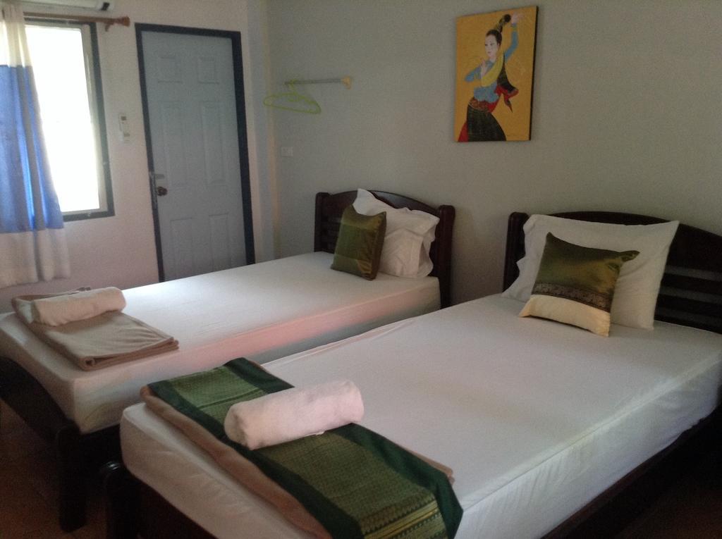 Hi Guesthouse Airport Чиангмай Номер фото